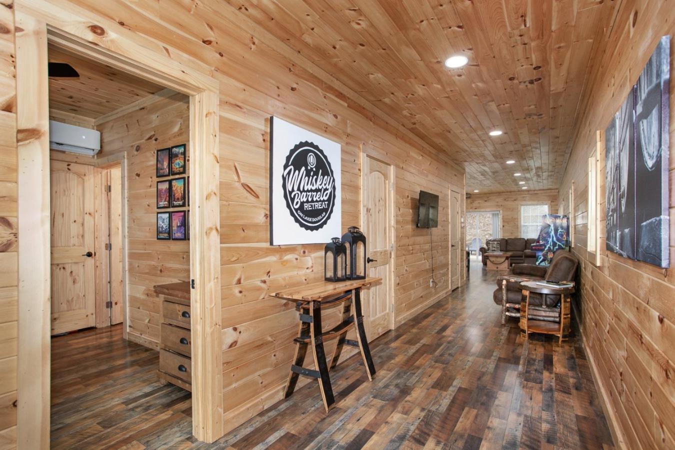Whiskey Barrel W Hot Tub Arcade Game Fire Pit Villa Sevierville Dış mekan fotoğraf